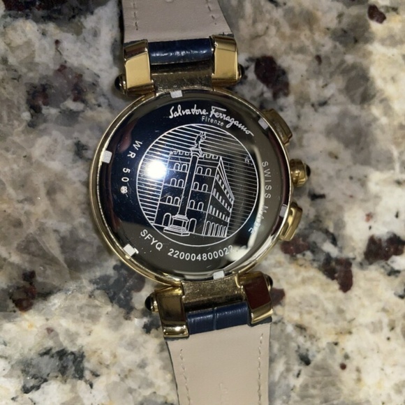 Salvatore Ferragamo SFYQ00220 Men's Idillio Chrono Watch - Picture 5 of 9